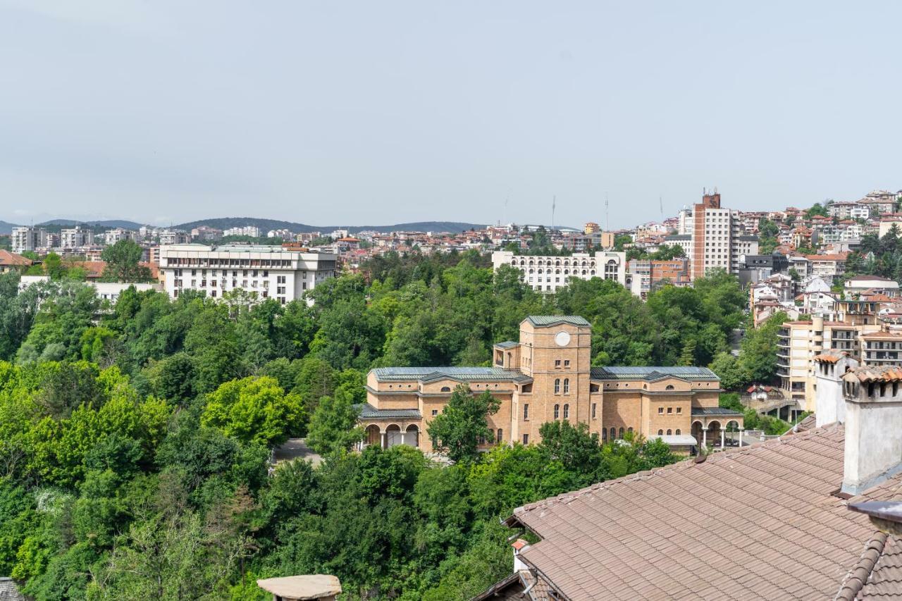 Historic Apartment In The Heart Of The City Veliko Tărnovo Exterior foto