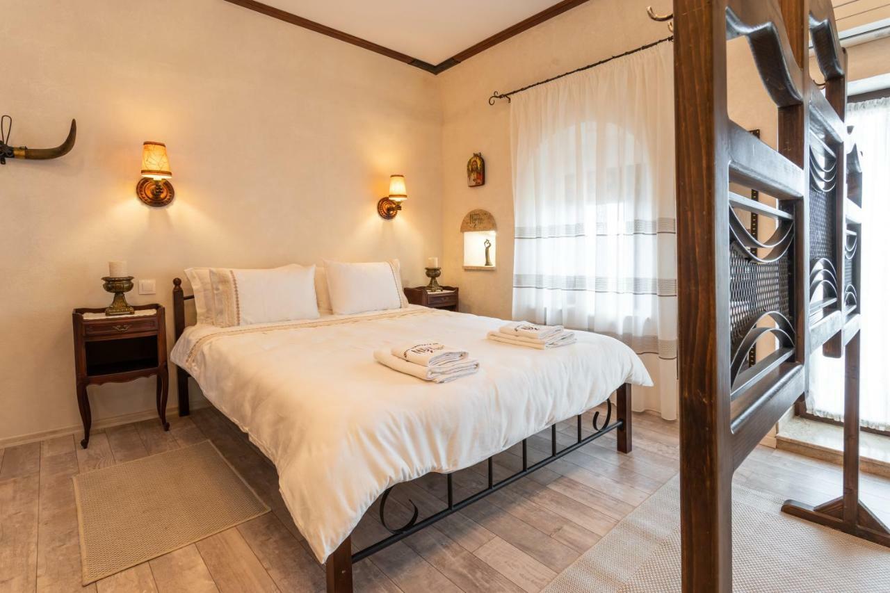 Historic Apartment In The Heart Of The City Veliko Tărnovo Exterior foto